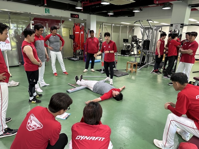 SSG 2군 훈련은 타이틀